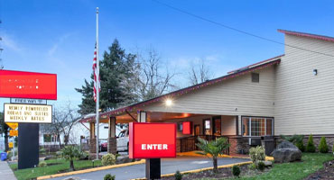 Evergreen Inn Suites ,3828 NE 82nd Ave, Portland, OR 97220,USA